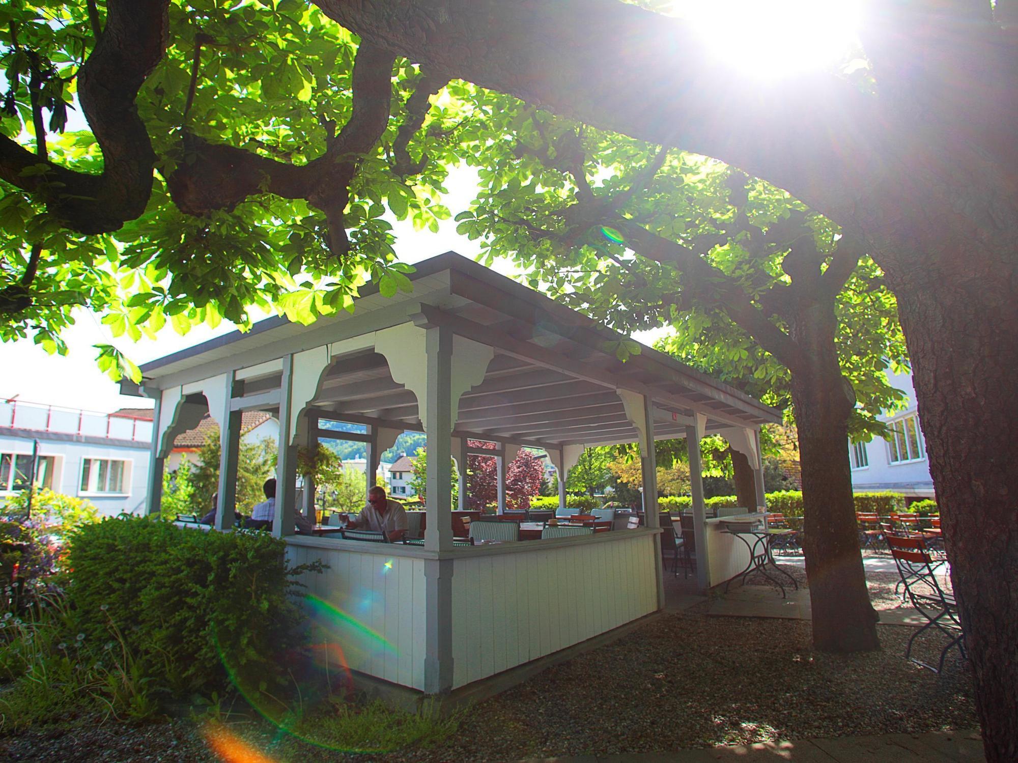 Gasthaus Zur Waldegg Horw Bagian luar foto